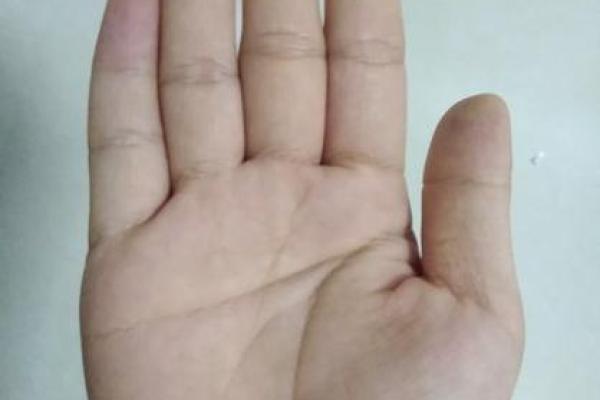 手相有口的秘密：揭示命运中隐藏的言语线索