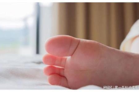命运之脚：哪些脚型预示着富贵一生