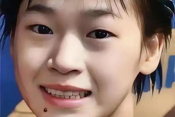 鹰钩鼻的面相解析与命运走向