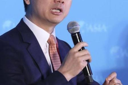 刘强东八字解析：探秘背后的命运轨迹与商业智慧