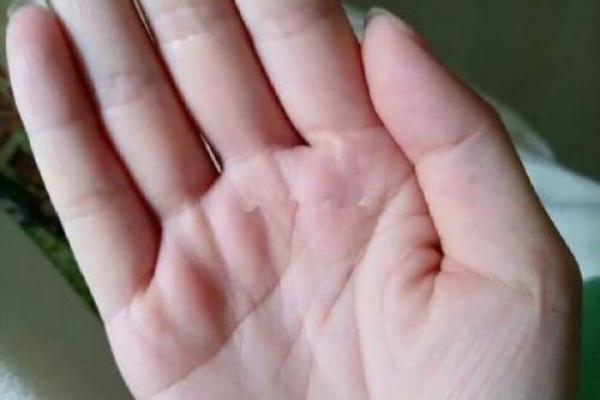 通过聪明的手相看你是否天生聪慧