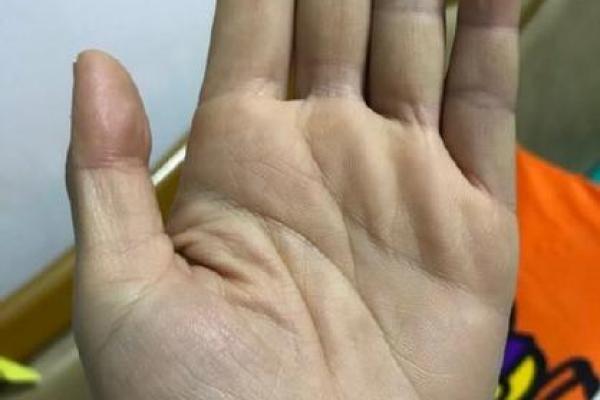 手相漏财的迹象与解决策略