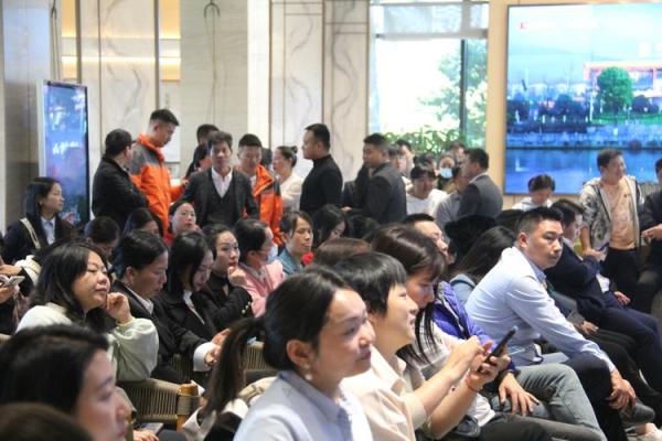 一步到位：让房地产分销公司名字成为行业标杆