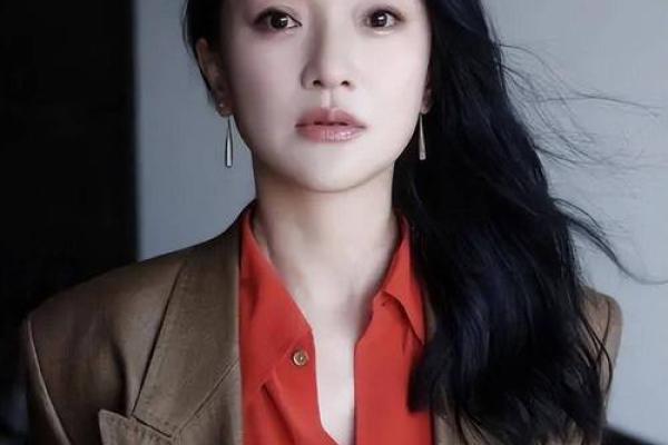 纤腰玉臀，痣藏风情