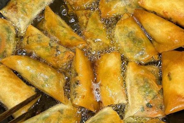 春节必备传统美食春卷，传承民俗滋味