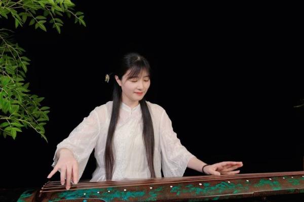 从八字古风短句中寻找心灵的宁静