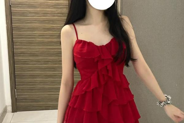 一痣倾城，胸部朱砂痣的绝美风情